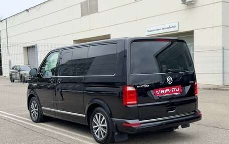 Volkswagen Multivan T6 рестайлинг, 2018 год, 5 100 000 рублей, 8 фотография