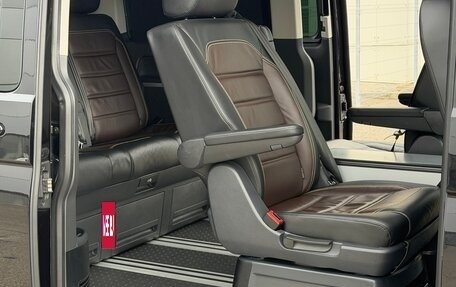 Volkswagen Multivan T6 рестайлинг, 2018 год, 5 100 000 рублей, 14 фотография