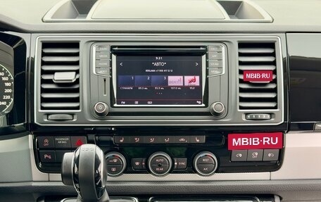 Volkswagen Multivan T6 рестайлинг, 2018 год, 5 100 000 рублей, 18 фотография
