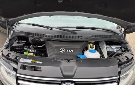Volkswagen Multivan T6 рестайлинг, 2018 год, 5 100 000 рублей, 20 фотография
