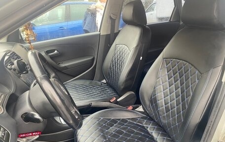Volkswagen Polo VI (EU Market), 2012 год, 650 000 рублей, 11 фотография