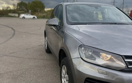 Volkswagen Touareg III, 2011 год, 1 690 000 рублей, 6 фотография