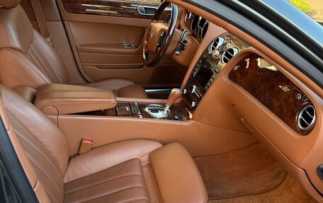 Bentley Continental Flying Spur, 2005 год, 1 800 000 рублей, 11 фотография