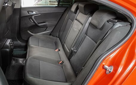 Opel Insignia II рестайлинг, 2010 год, 869 000 рублей, 9 фотография