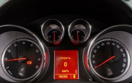 Opel Insignia II рестайлинг, 2010 год, 869 000 рублей, 20 фотография