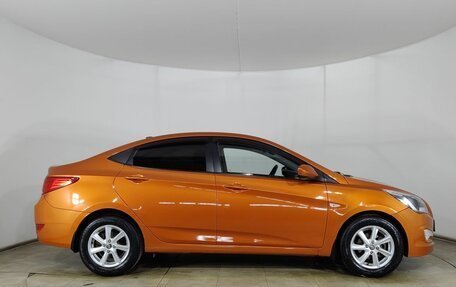 Hyundai Solaris II рестайлинг, 2016 год, 920 000 рублей, 4 фотография