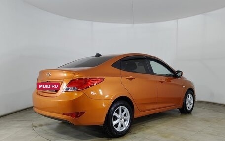 Hyundai Solaris II рестайлинг, 2016 год, 920 000 рублей, 5 фотография
