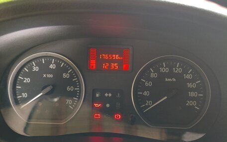 Renault Logan I, 2010 год, 400 000 рублей, 13 фотография