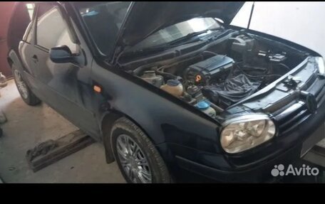 Volkswagen Golf IV, 1998 год, 305 000 рублей, 2 фотография