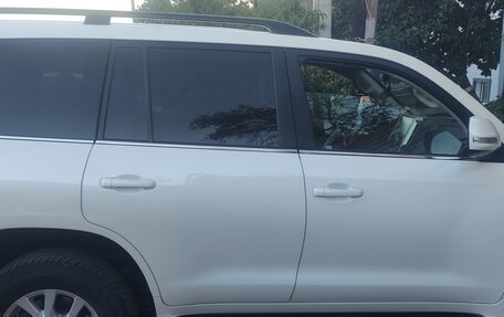 Toyota Land Cruiser 200, 2019 год, 9 990 000 рублей, 4 фотография