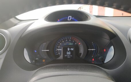 Honda Insight II рестайлинг, 2013 год, 900 000 рублей, 7 фотография