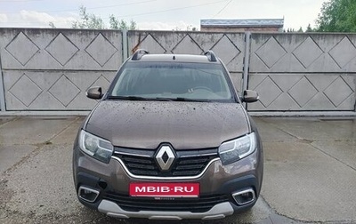 Renault Sandero II рестайлинг, 2018 год, 950 000 рублей, 1 фотография