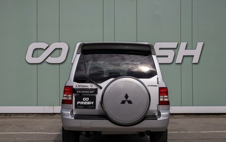Mitsubishi Pajero iO, 2000 год, 979 000 рублей, 4 фотография