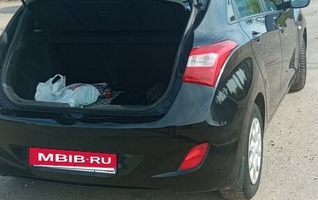 Hyundai i30 II рестайлинг, 2014 год, 1 040 000 рублей, 4 фотография