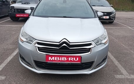Citroen C4 II рестайлинг, 2015 год, 870 000 рублей, 2 фотография