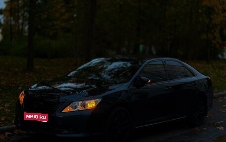 Toyota Camry, 2011 год, 1 950 000 рублей, 1 фотография