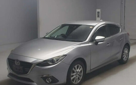 Mazda Axela, 2015 год, 810 000 рублей, 1 фотография