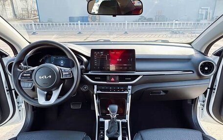 KIA K3, 2022 год, 1 220 000 рублей, 11 фотография