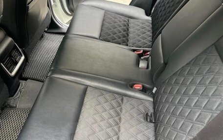 Toyota Harrier, 2016 год, 2 900 000 рублей, 11 фотография