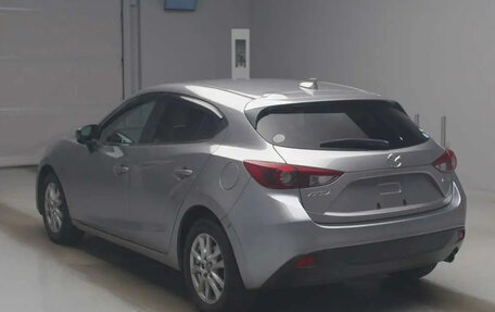 Mazda Axela, 2015 год, 810 000 рублей, 4 фотография