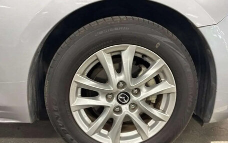 Mazda Axela, 2015 год, 810 000 рублей, 13 фотография