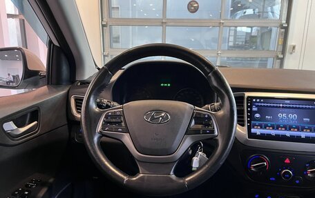 Hyundai Solaris II рестайлинг, 2017 год, 1 100 000 рублей, 10 фотография
