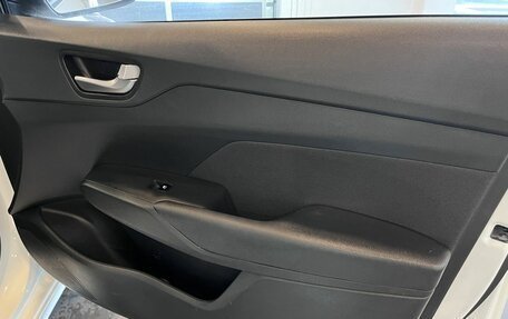 Hyundai Solaris II рестайлинг, 2017 год, 1 100 000 рублей, 28 фотография