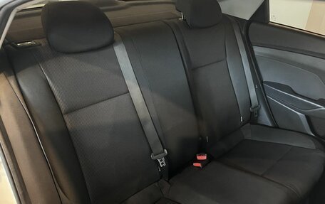 Hyundai Solaris II рестайлинг, 2017 год, 1 100 000 рублей, 34 фотография
