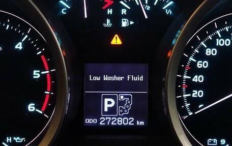 Toyota Land Cruiser 200, 2009 год, 2 750 000 рублей, 13 фотография