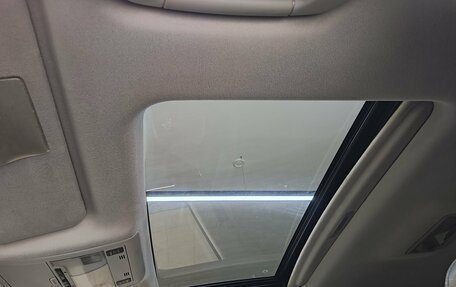 Toyota Land Cruiser 200, 2009 год, 2 750 000 рублей, 35 фотография