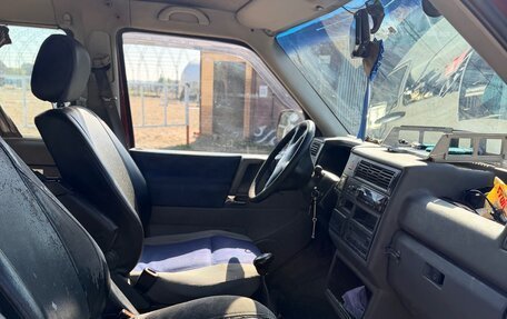 Volkswagen Transporter T4, 2001 год, 550 000 рублей, 6 фотография