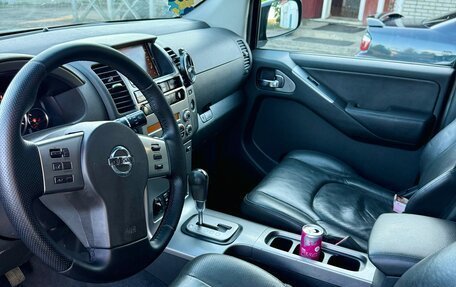 Nissan Pathfinder, 2005 год, 999 000 рублей, 24 фотография