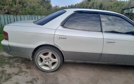 Toyota Vista, 1994 год, 250 000 рублей, 3 фотография