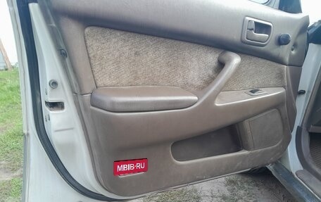 Toyota Vista, 1994 год, 250 000 рублей, 16 фотография