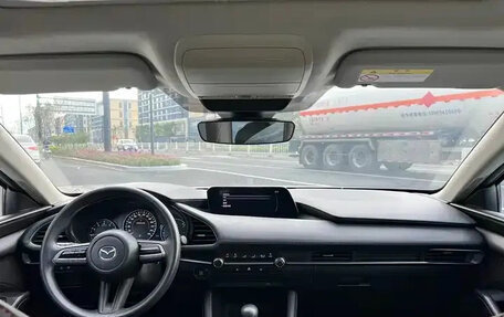 Mazda 3, 2023 год, 1 320 000 рублей, 8 фотография