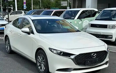 Mazda 3, 2023 год, 1 320 000 рублей, 3 фотография