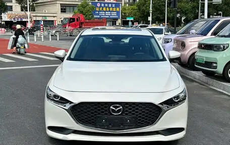 Mazda 3, 2023 год, 1 320 000 рублей, 2 фотография