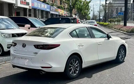 Mazda 3, 2023 год, 1 320 000 рублей, 5 фотография