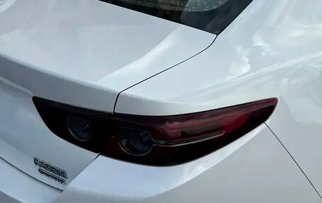 Mazda 3, 2023 год, 1 320 000 рублей, 16 фотография
