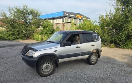 Chevrolet Niva I рестайлинг, 2004 год, 450 000 рублей, 4 фотография