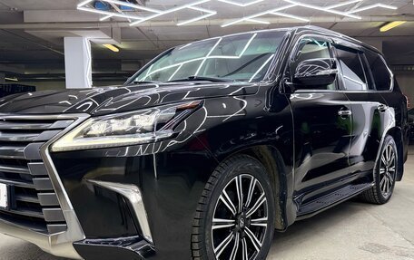 Lexus LX III, 2017 год, 5 200 000 рублей, 5 фотография