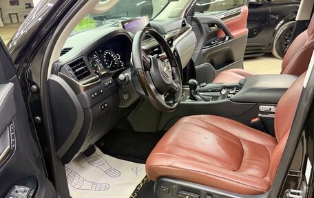 Lexus LX III, 2017 год, 5 200 000 рублей, 17 фотография