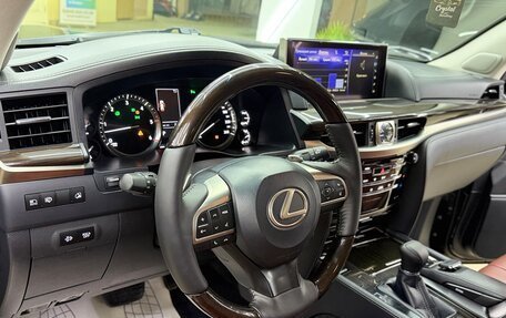 Lexus LX III, 2017 год, 5 200 000 рублей, 20 фотография