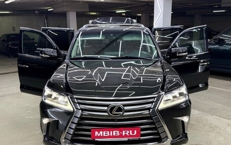 Lexus LX III, 2017 год, 5 200 000 рублей, 15 фотография