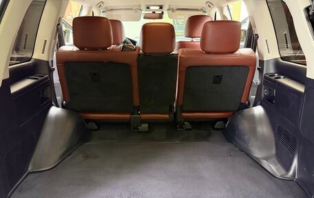 Lexus LX III, 2017 год, 5 200 000 рублей, 28 фотография
