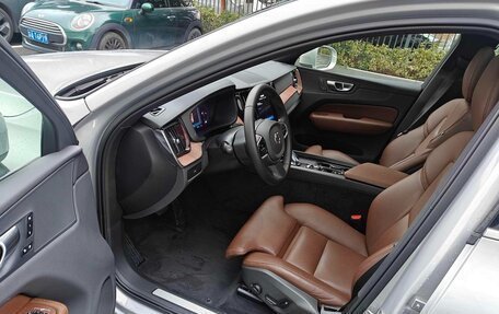 Volvo XC60 II, 2025 год, 4 750 000 рублей, 9 фотография