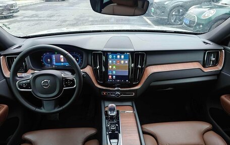 Volvo XC60 II, 2025 год, 4 750 000 рублей, 11 фотография