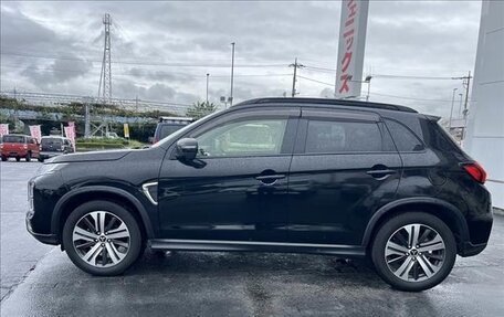 Mitsubishi RVR III рестайлинг, 2023 год, 1 600 000 рублей, 8 фотография