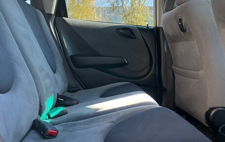 Honda Fit III, 2002 год, 395 000 рублей, 27 фотография