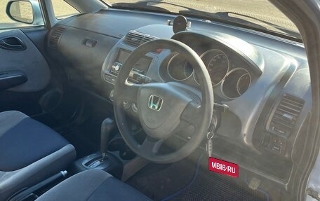 Honda Fit III, 2002 год, 395 000 рублей, 23 фотография
